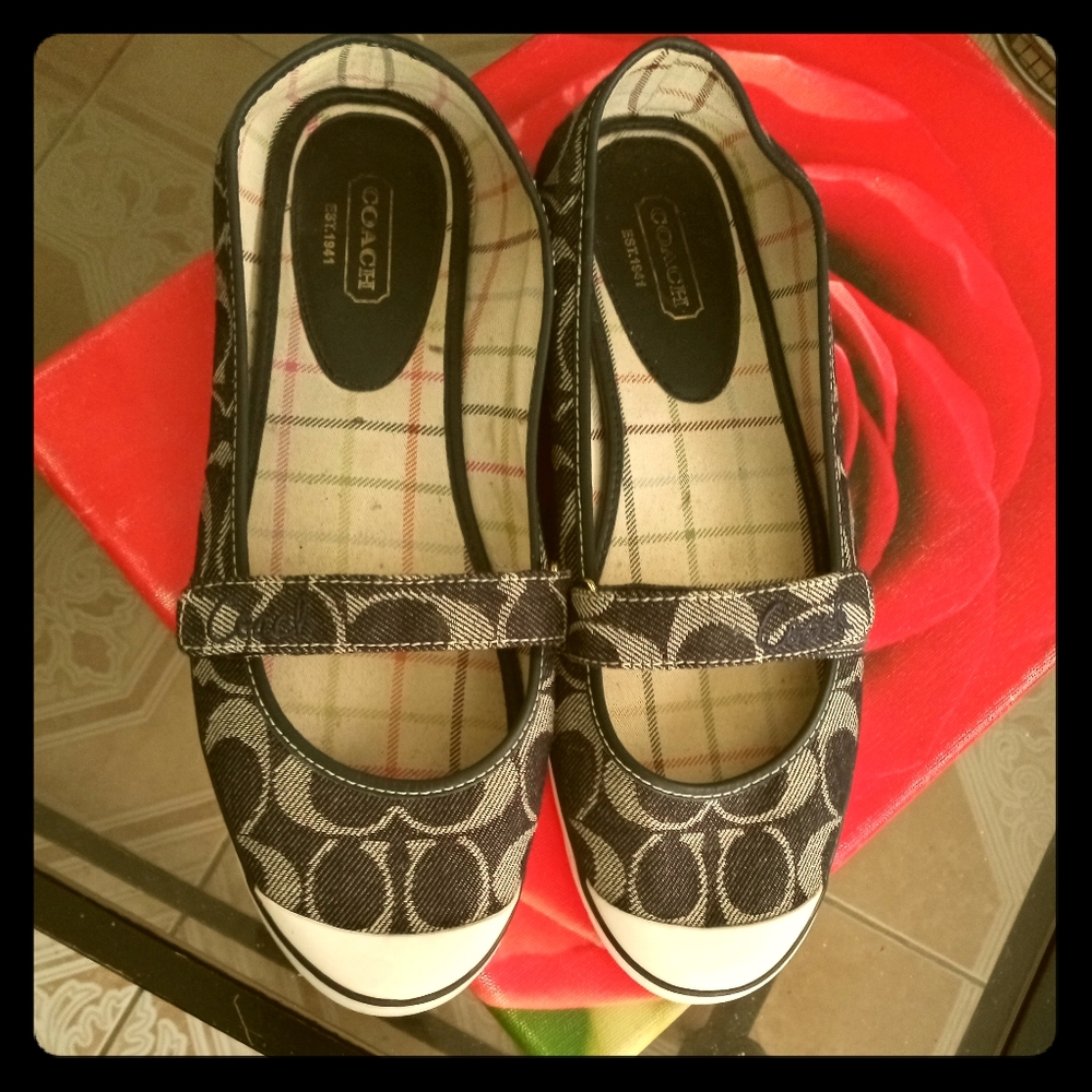 Coach casual shoe